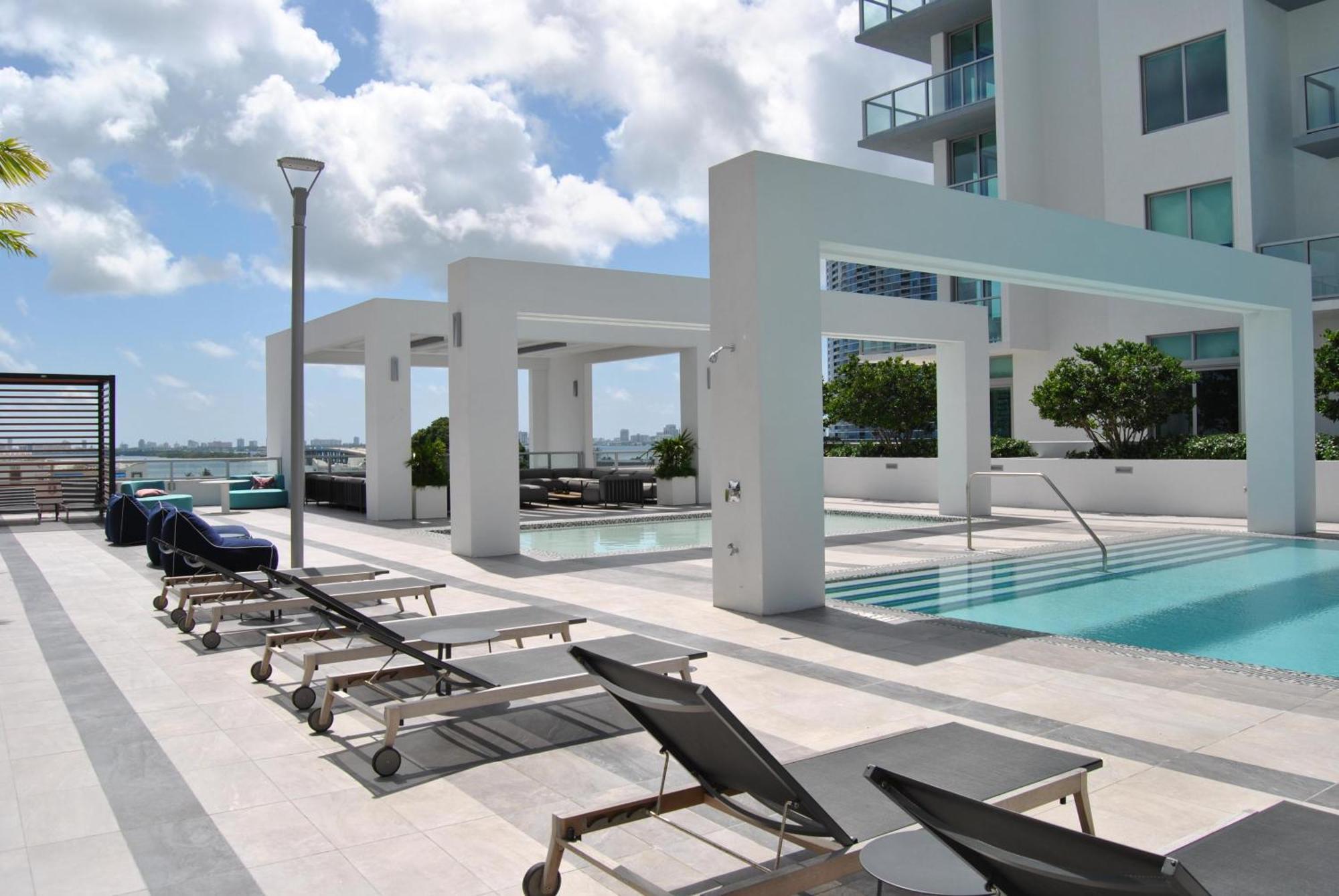 Apartment 3900-502gj Design District, 2 Bedrooms & 2 Bathrooms